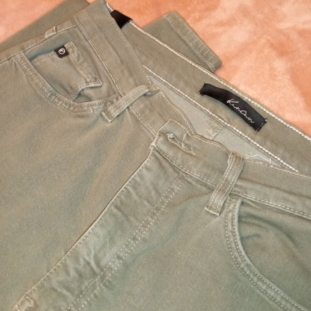 Green KanCan pants size 13/30